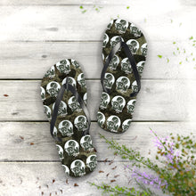 Load image into Gallery viewer, Camo Chickjitsu Beach Sandals