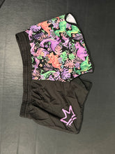 Load image into Gallery viewer, Chickjistu Shorts Dino/Camo/Snakes